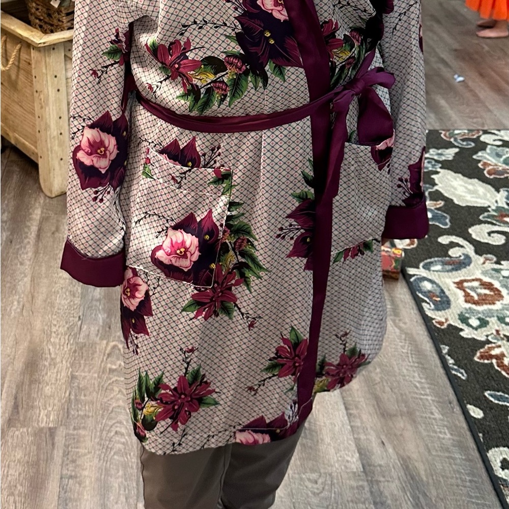Satin Robe - Picture 7 of 14